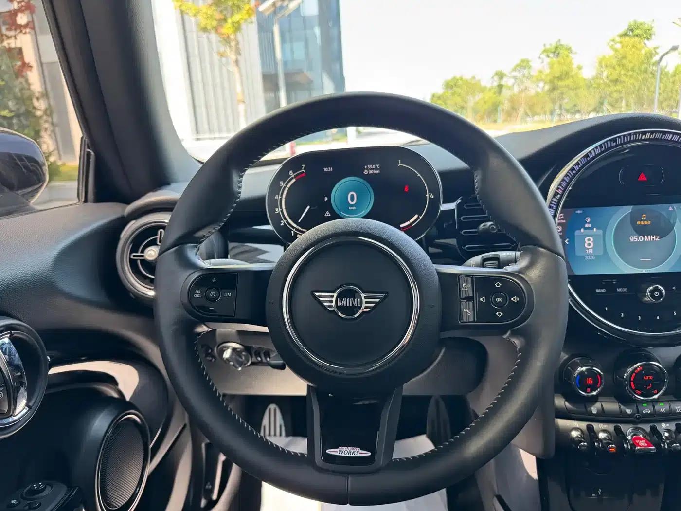MINI 2022 1.5T COOPER Black Label Special Edition — миниатюра 23