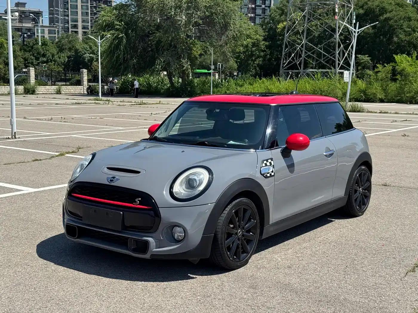 2014 MINI 2.0T COOPER S Fun — миниатюра 1