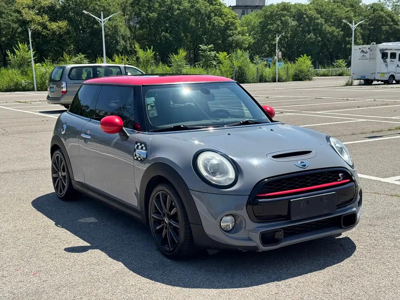 2014 MINI 2.0T COOPER S Fun — миниатюра 3