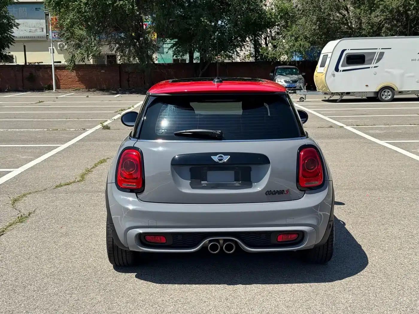 2014 MINI 2.0T COOPER S Fun — миниатюра 4