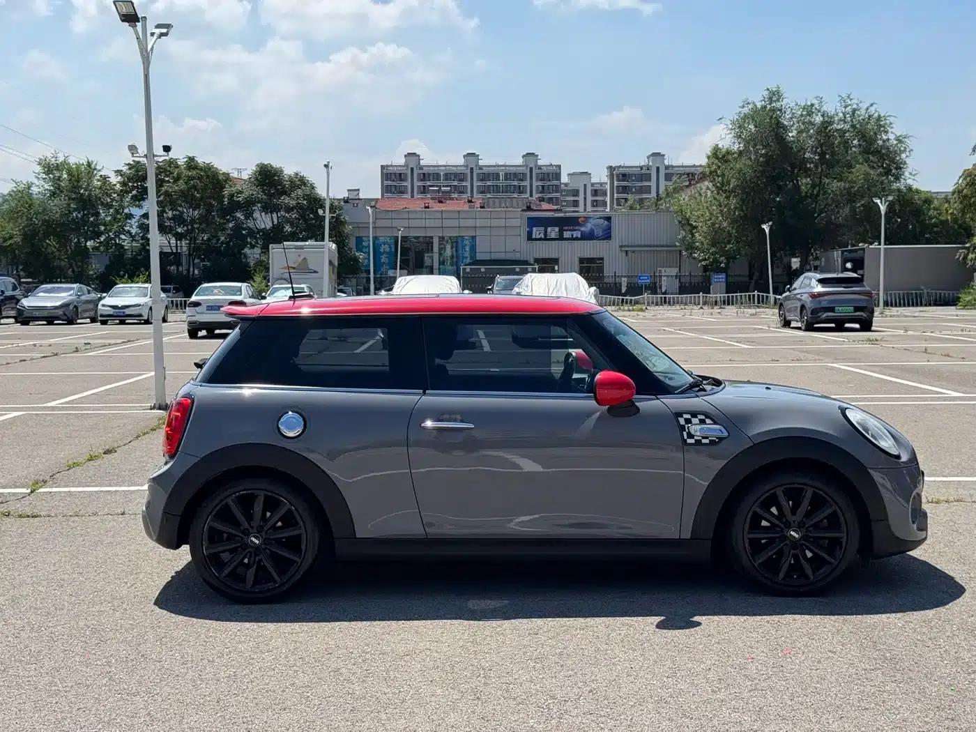 2014 MINI 2.0T COOPER S Fun — миниатюра 8
