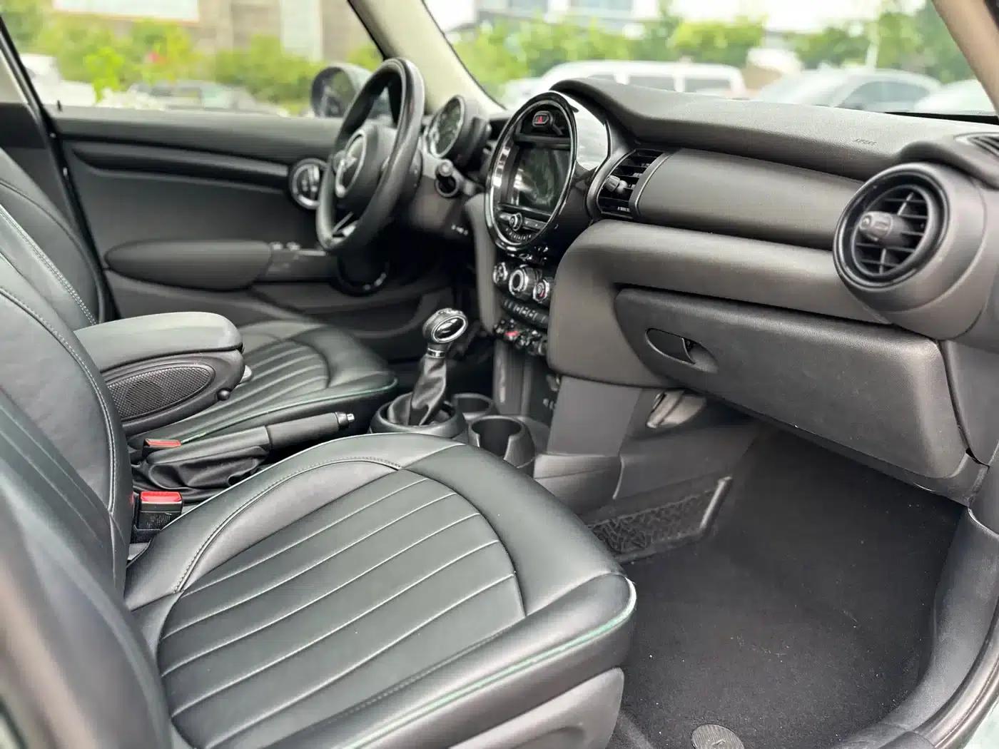 2016 MINI 1.2T ONE 5-Door — миниатюра 8