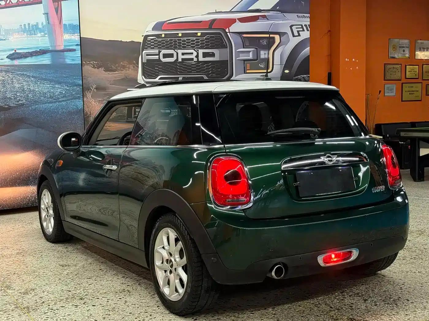 2014 MINI 1.5T COOPER Fun — миниатюра 8