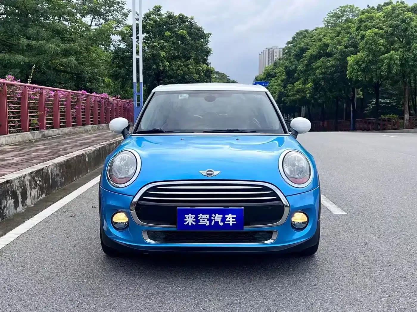 2016 MINI 1.5T COOPER 5-door version — миниатюра 2