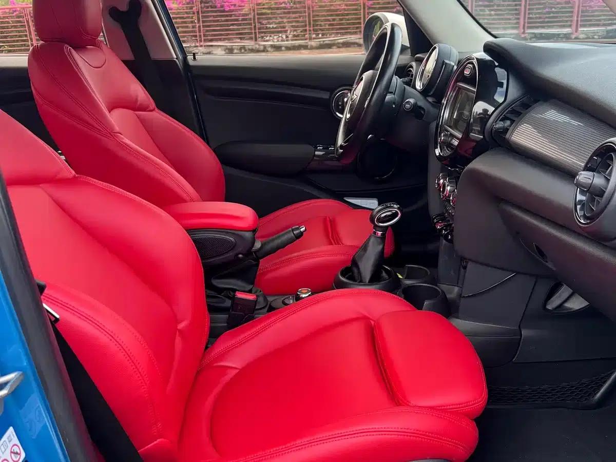 2016 MINI 1.5T COOPER 5-door version — миниатюра 12