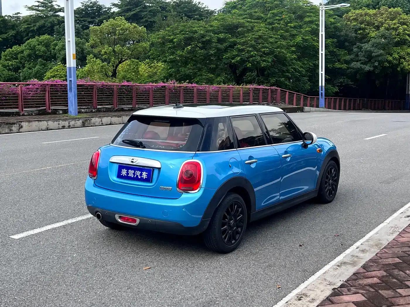 2016 MINI 1.5T COOPER 5-door version — миниатюра 6