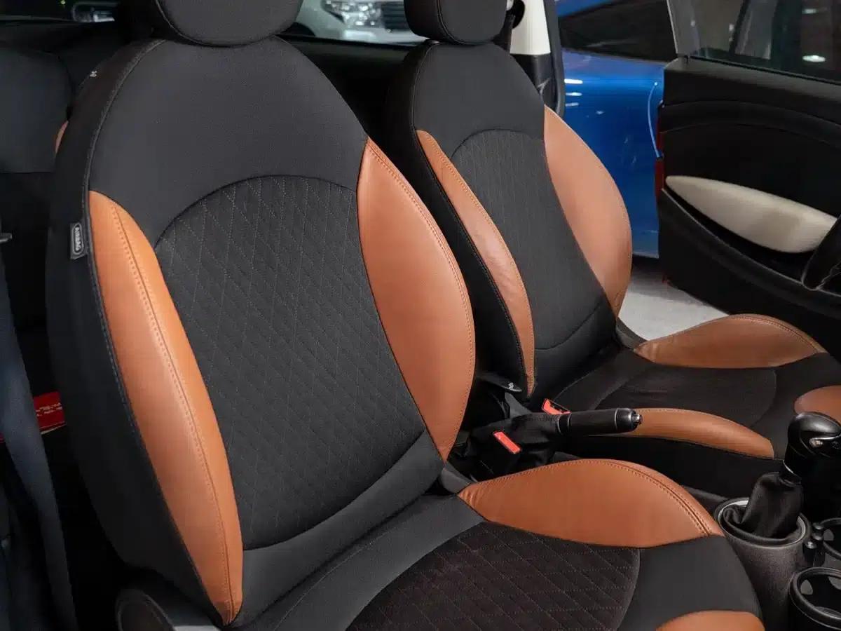 2011 MINI 1.6L COOPER Fun — миниатюра 12