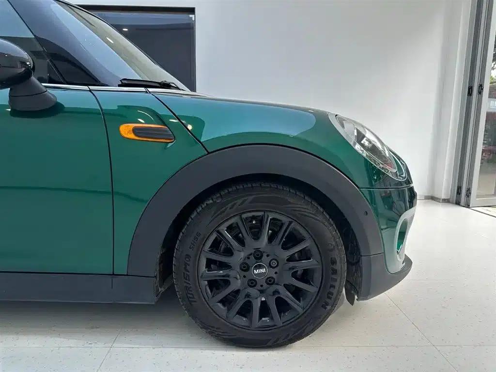 MINI 2019 1.5T ONE PLUS — миниатюра 8