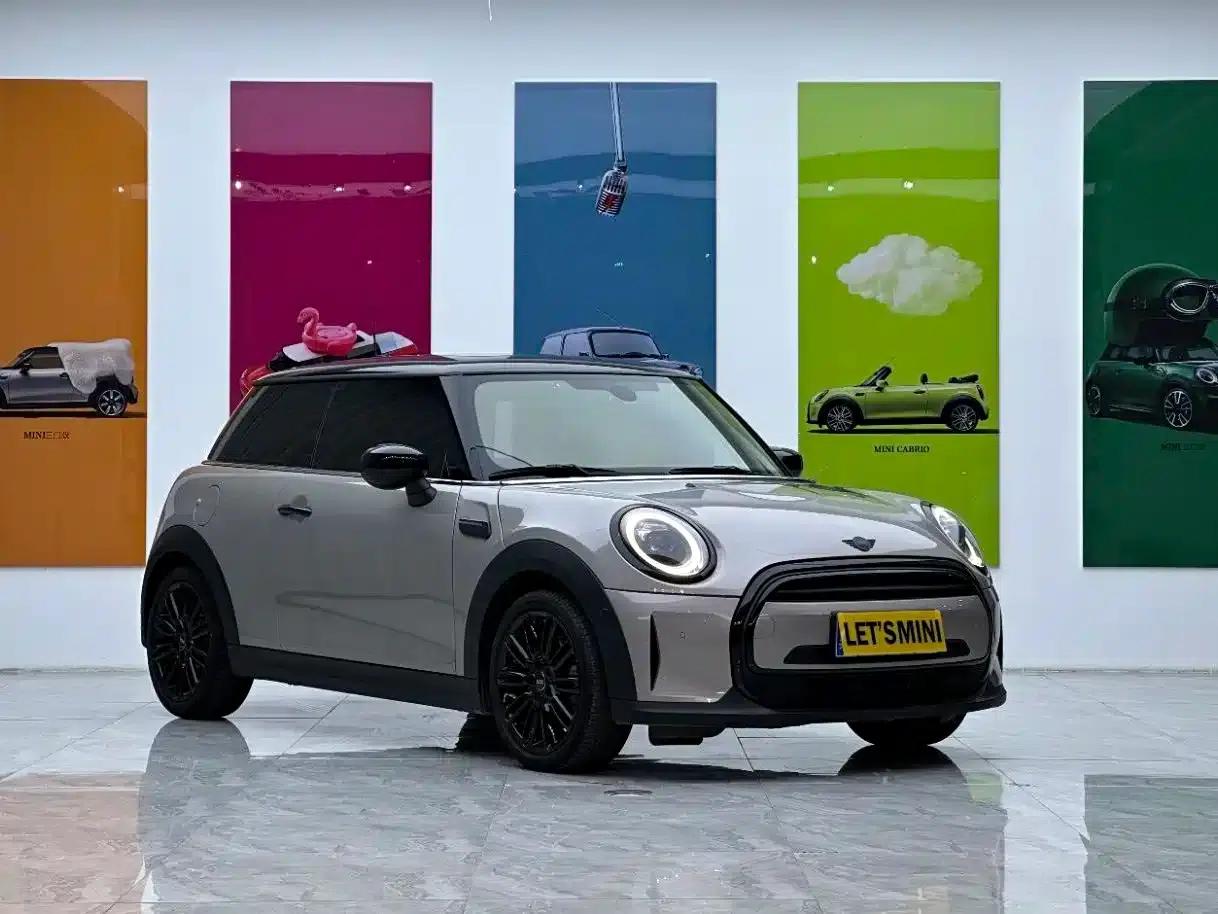 MINI 2022 1.5T COOPER Artist — миниатюра 1
