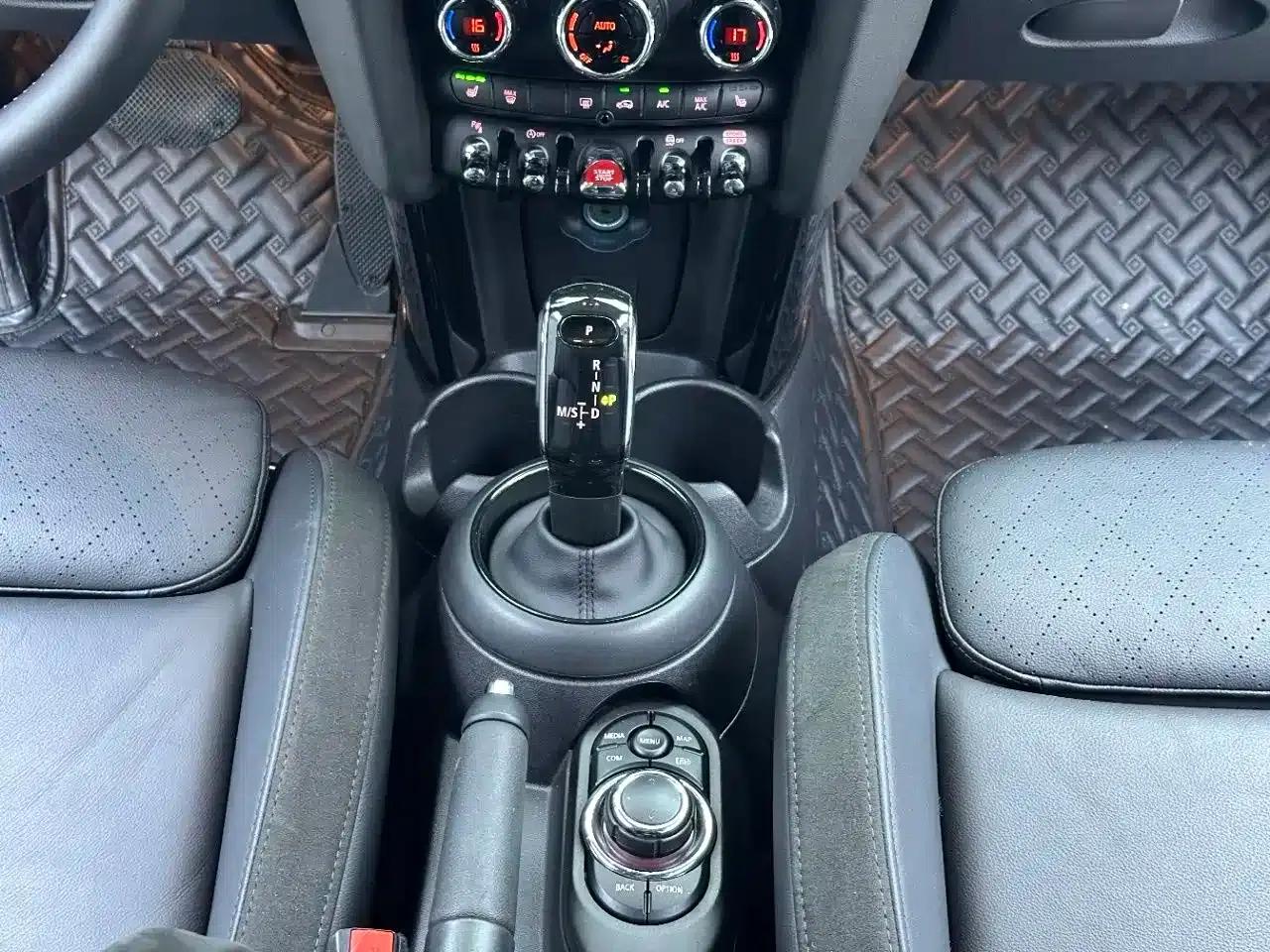 MINI 2022 1.5T COOPER Artist — миниатюра 11