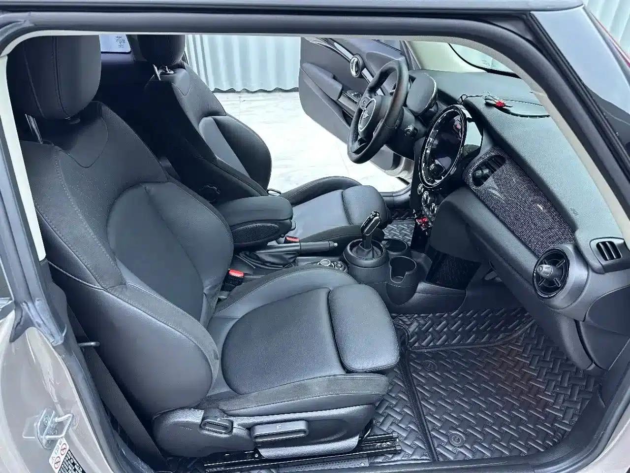MINI 2022 1.5T COOPER Artist — миниатюра 8