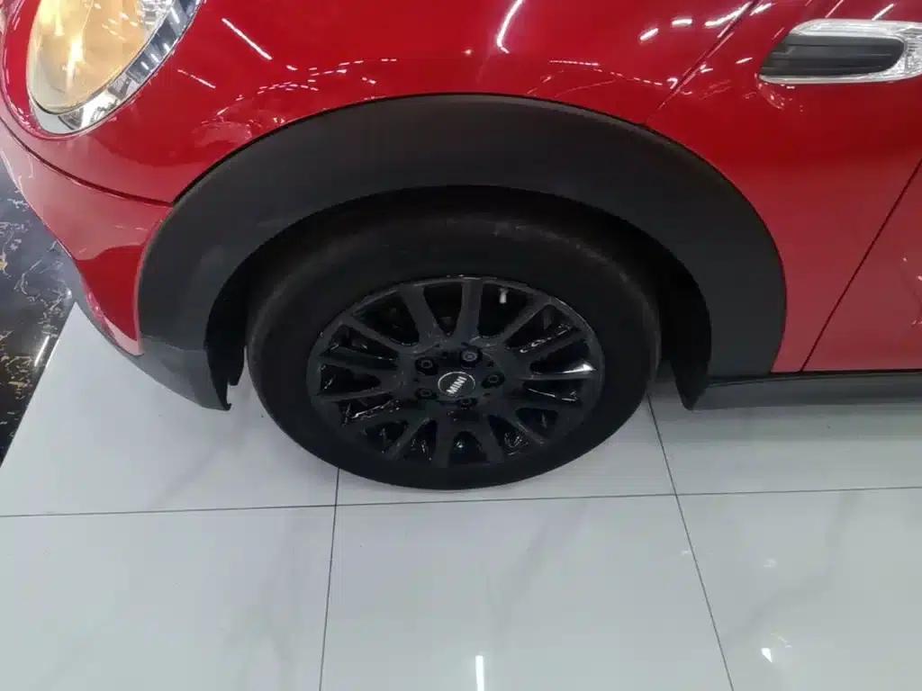 2019 MINI 1.5T ONE PLUS 5-Door Version — миниатюра 23