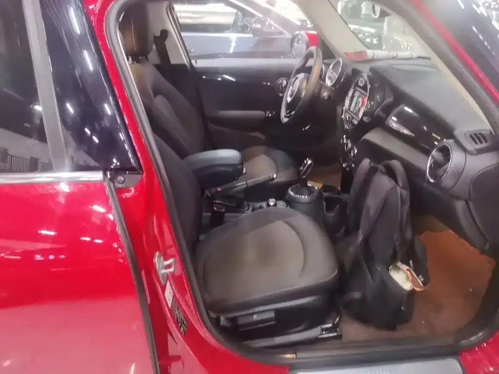2019 MINI 1.5T ONE PLUS 5-Door Version — миниатюра 25
