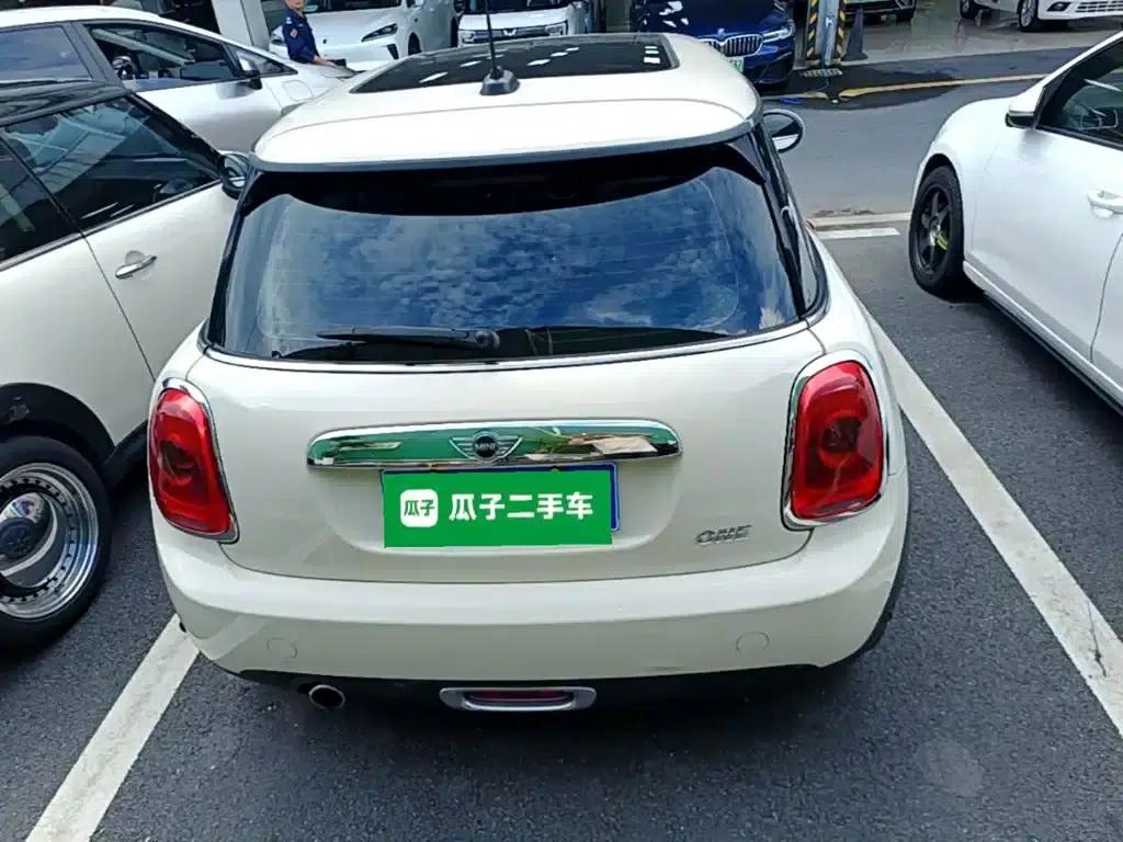 2014 MINI 1.2T ONE+ — миниатюра 6