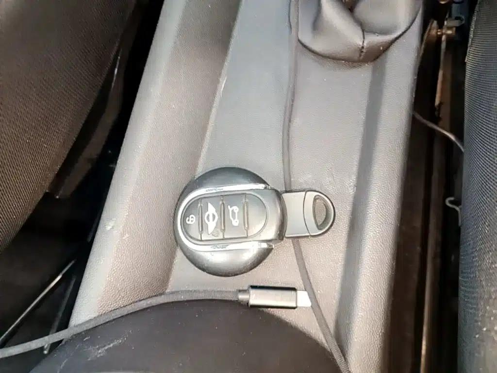 2014 MINI 1.2T ONE+ — миниатюра 9
