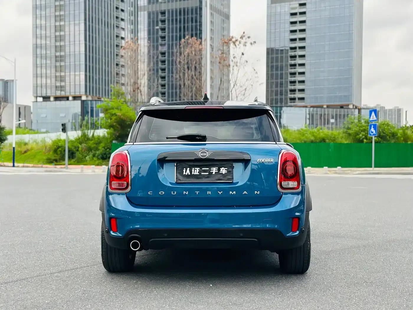 2019 MINI COUNTRYMAN 1.5T COOPER Classic Weekend Travel Edition — миниатюра 7