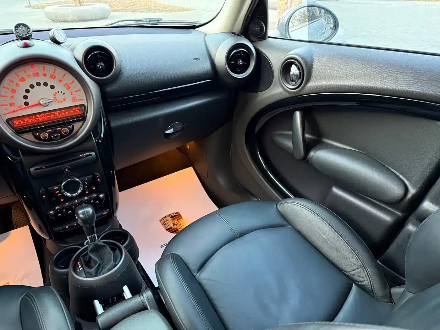 MINI COUNTRYMAN 2011 1.6L COOPER Excitement — миниатюра 14