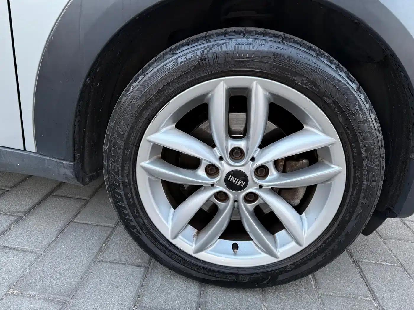 MINI COUNTRYMAN 2011 1.6L COOPER Excitement — миниатюра 16