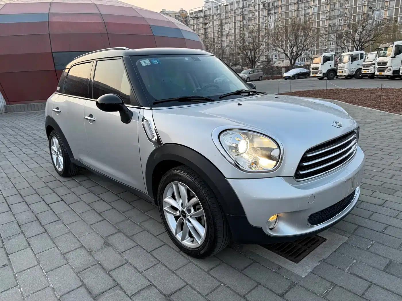 MINI COUNTRYMAN 2011 1.6L COOPER Excitement — миниатюра 3