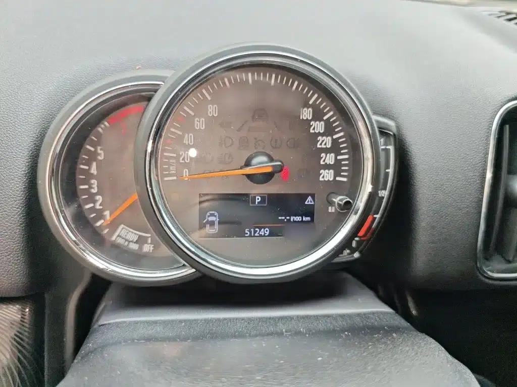 2018 MINI COUNTRYMAN 2.0T COOPER S ALL4 Artist — миниатюра 4
