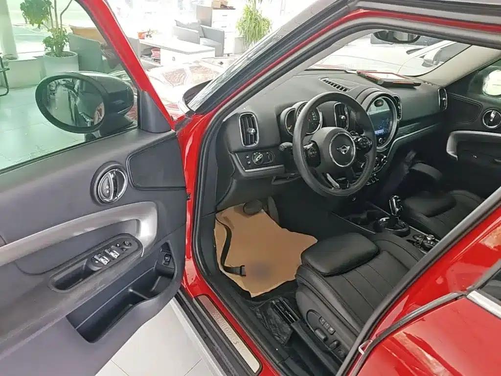 2019 MINI COUNTRYMAN 2.0T COOPER S ALL4 Artist — миниатюра 16