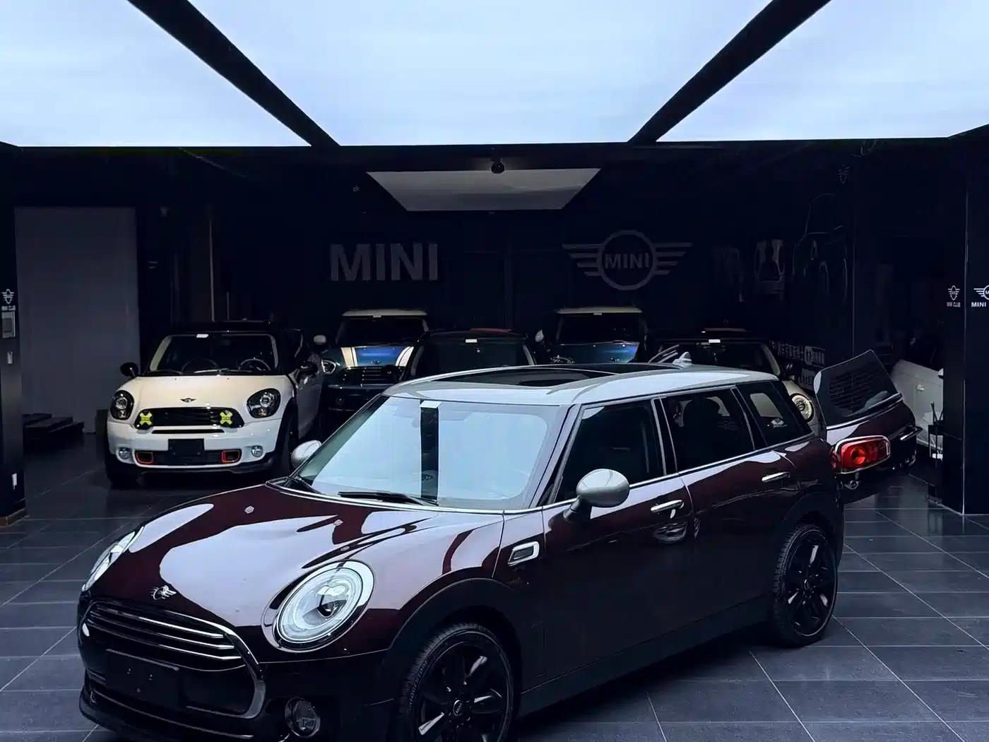2016 MINI CLUBMAN Facelift 1.5T COOPER Connoisseur Edition — миниатюра 20