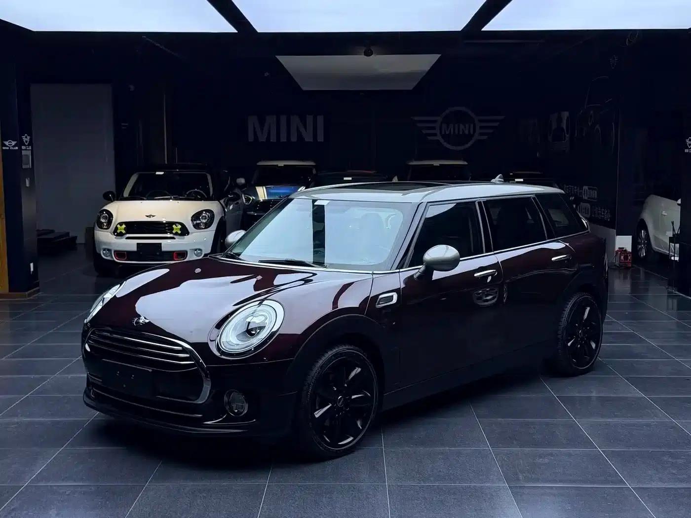 2016 MINI CLUBMAN Facelift 1.5T COOPER Connoisseur Edition — миниатюра 4