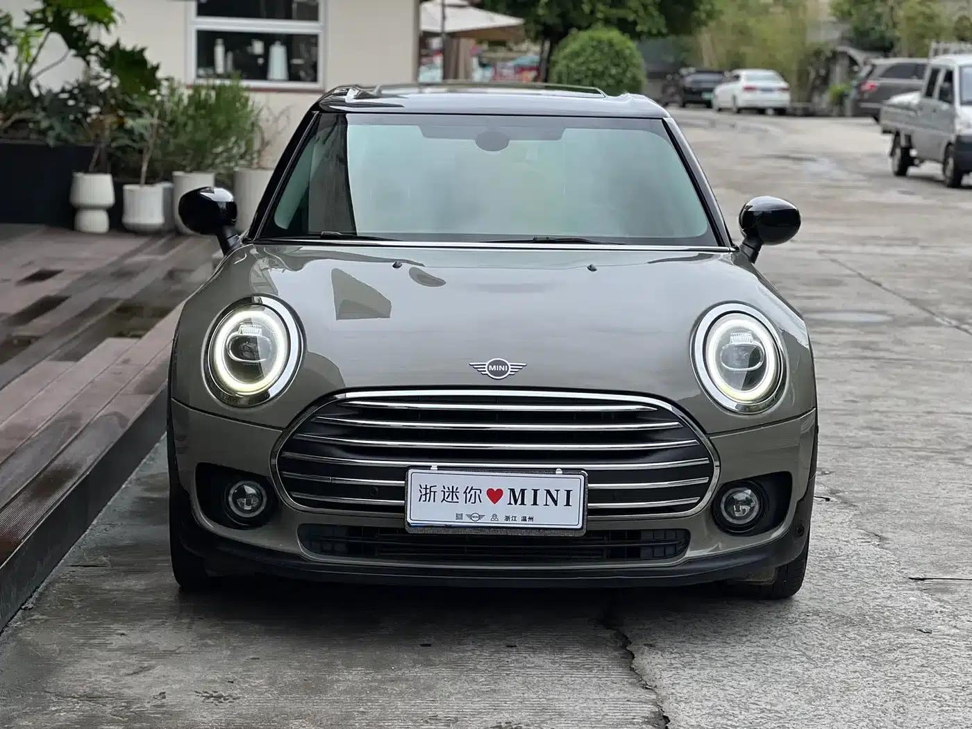 2019 MINI CLUBMAN 1.5T COOPER — миниатюра 2