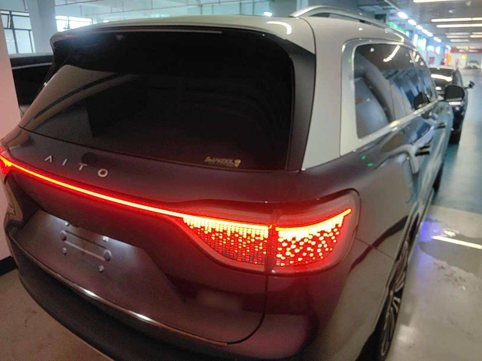 Hima AITO M9 2024 Range-Extended Ultra Version 52 kWh 6-Seater Model — миниатюра 5