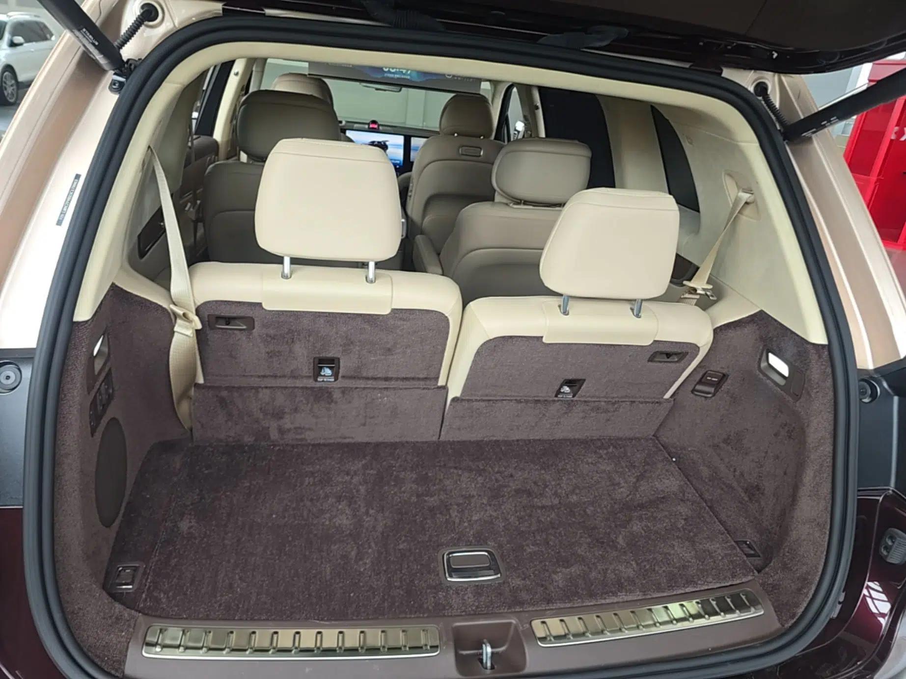Hima AITO M9 2025 Pure Electric Ultra Version 100 kWh 6-Seater Model — миниатюра 22