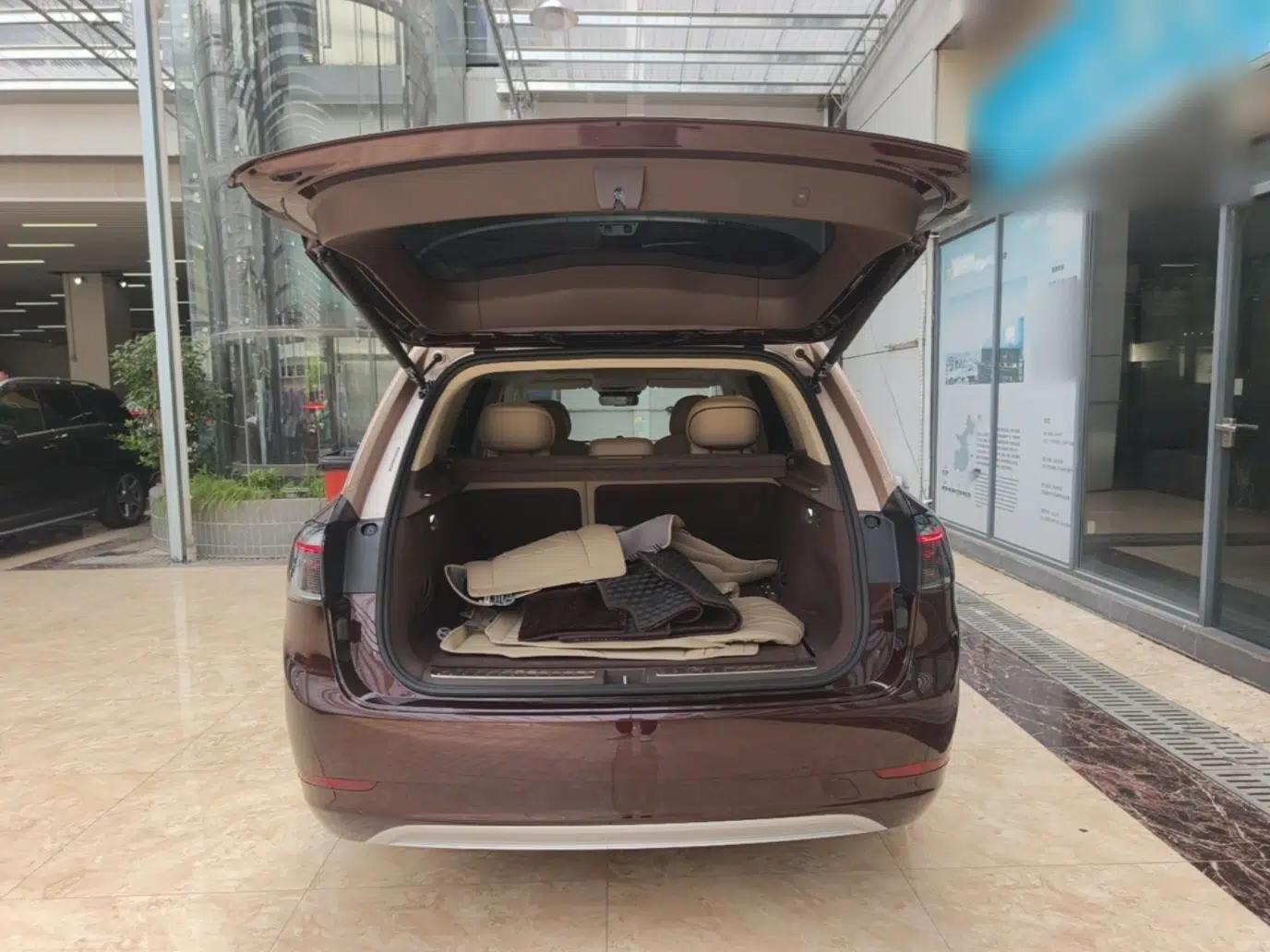 Hima AITO M9 2025 Extended-Range Ultra Version 52 kWh 5-Seater Edition — миниатюра 22