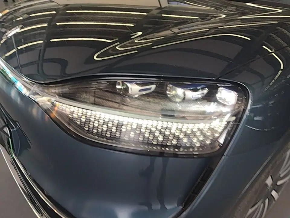 Hima AITO M9 2024 Range-Extended Ultra Version 52 kWh 5-Seater Model — миниатюра 8
