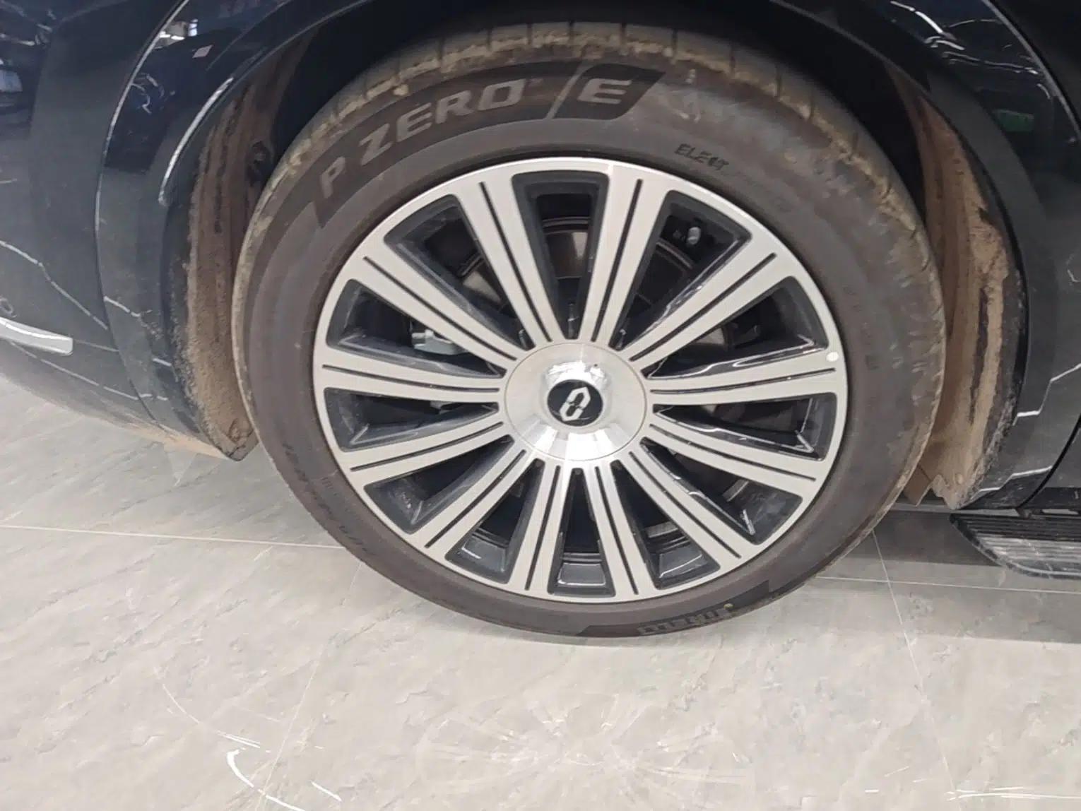 Hima AITO M7 2026 Model Range-Extending Ultra All-Wheel Drive 6-Seater Version — миниатюра 11