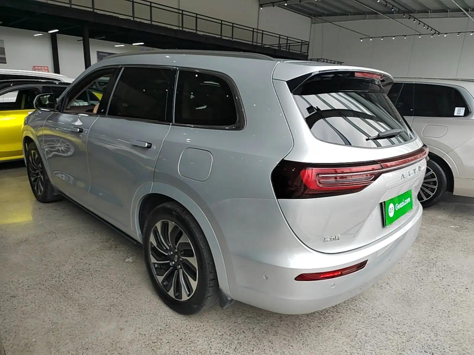 Hima AITO M7 2024 1.5T Rear-Drive Plus Version 5 Seats — миниатюра 4