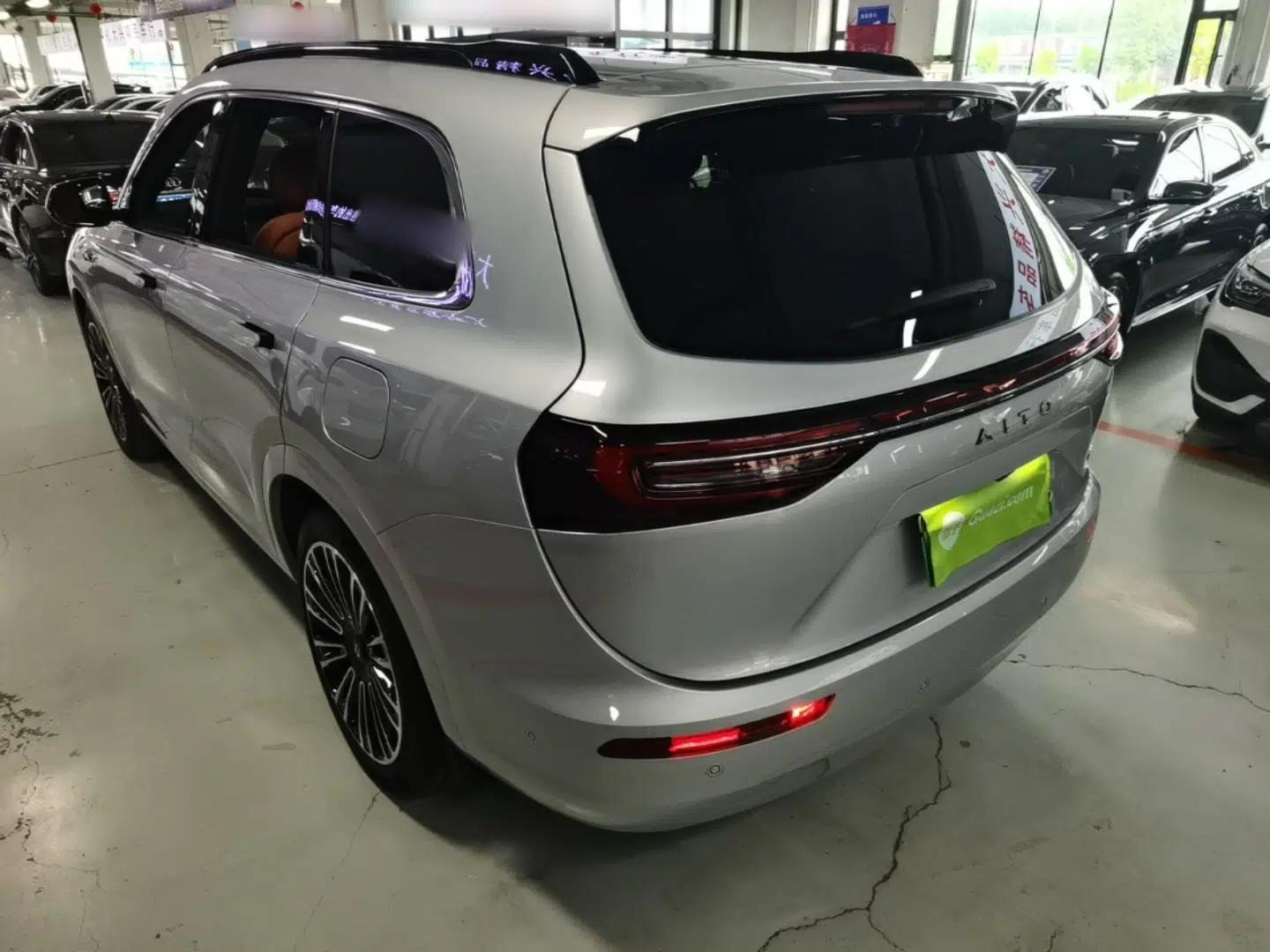 Hima AITO M7 2024 1.5T Intelligent Driving 4WD Ultra Version 6 Seats — миниатюра 4