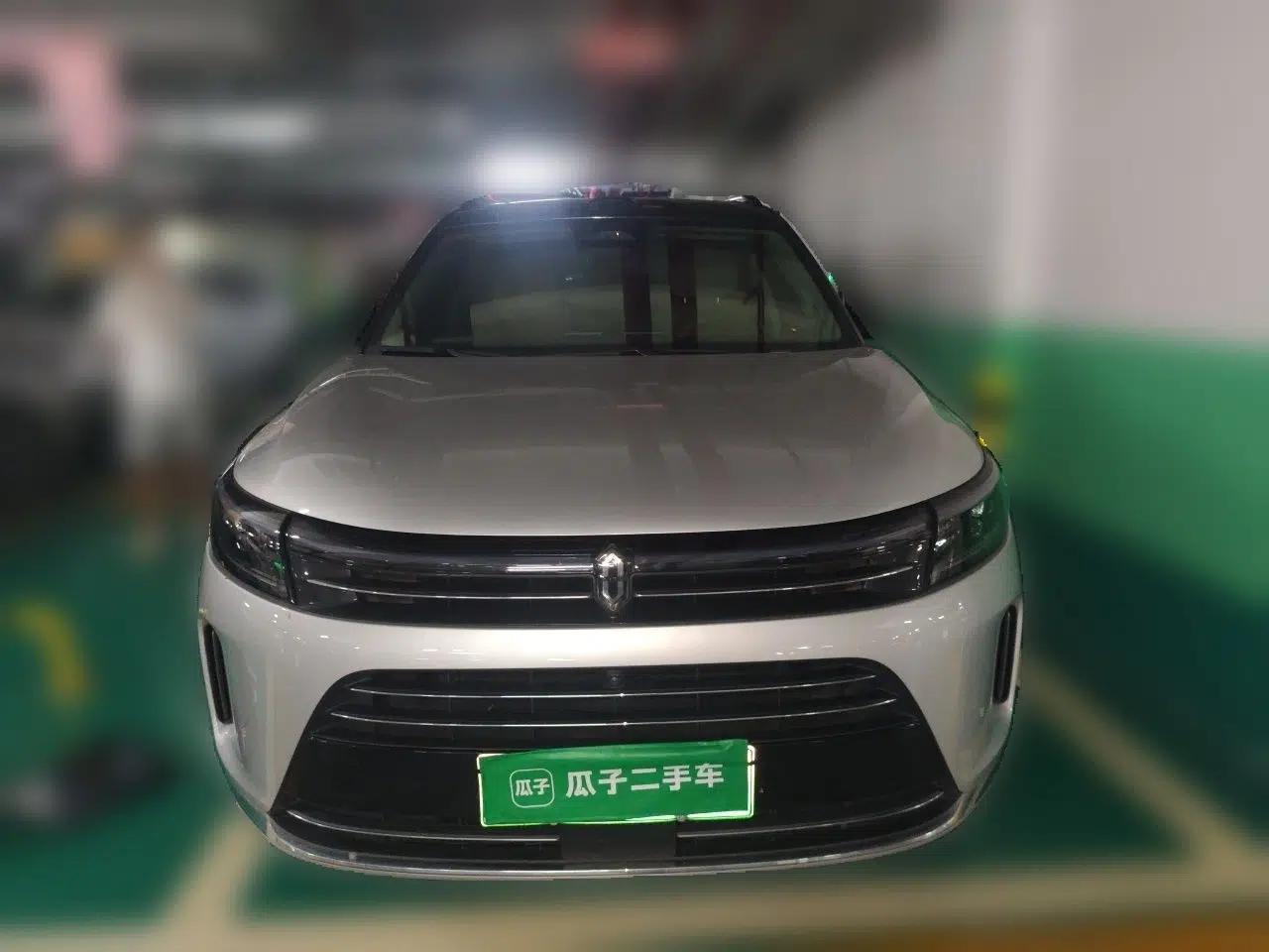 Hima AITO M7 2024 1.5T Intelligent Driving 4WD Max Edition 5 Seats — миниатюра 2