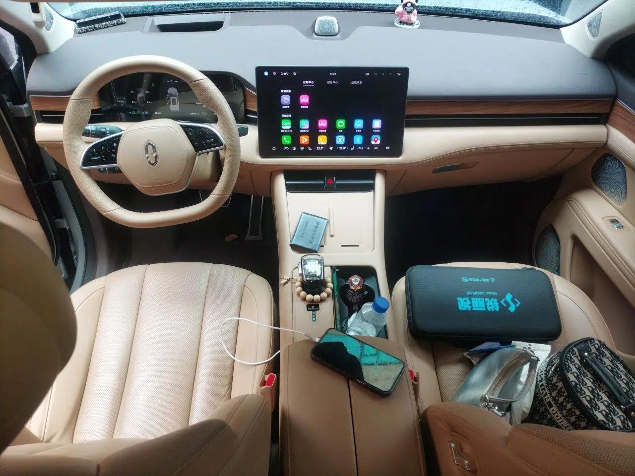 Hima AITO M7 2024 1.5T Rear-Drive Plus Version 5 Seats — миниатюра 13
