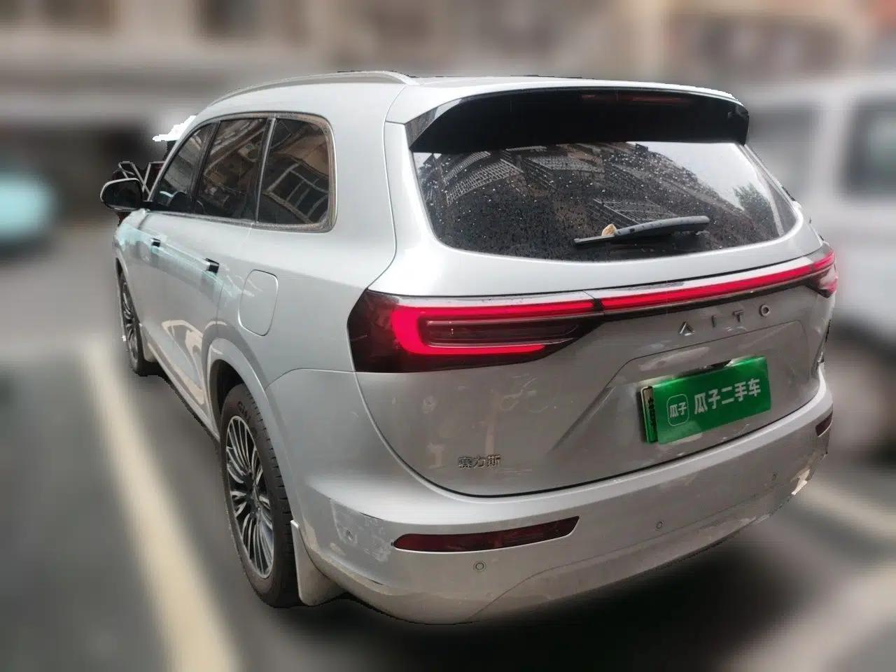 Hima AITO M7 2024 1.5T Rear-Drive Plus Version 5 Seats — миниатюра 4