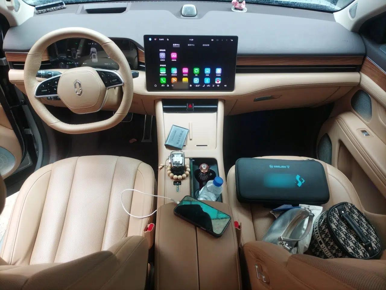 Hima AITO M7 2024 1.5T Rear-Drive Plus Version 5 Seats — миниатюра 9