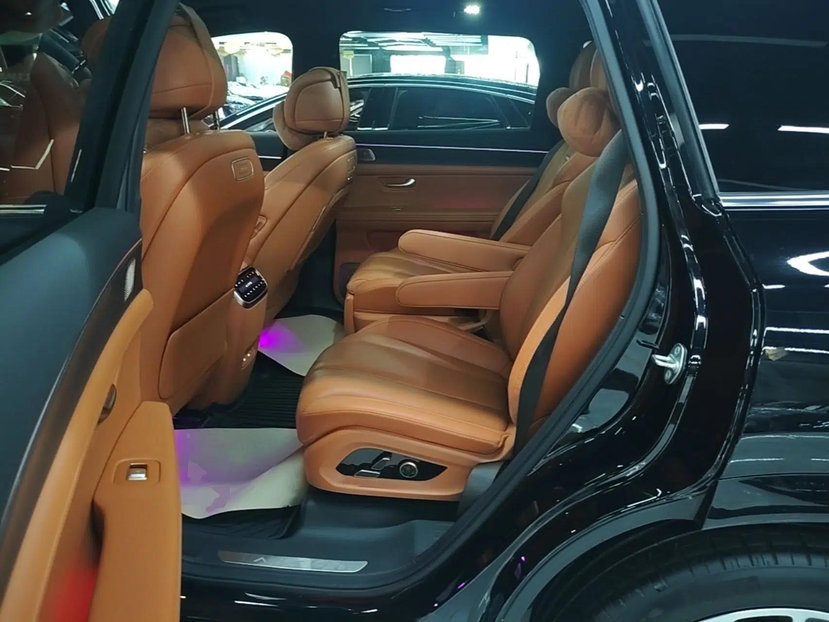 Hima AITO M7 2024 1.5T Intelligent Driving Rear-Drive Ultra Version 6 Seats — миниатюра 25