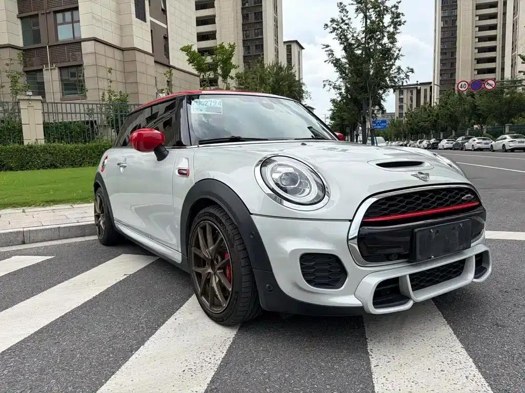 MINI JCW 2020 2.0T JOHN COOPER WORKS ALL-IN — миниатюра 2