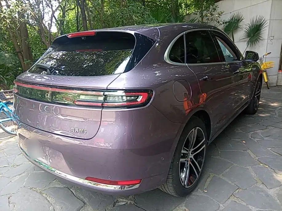 Hima AITO M5 2025 Extended-Range Ultra All-Wheel-Drive Version — миниатюра 6