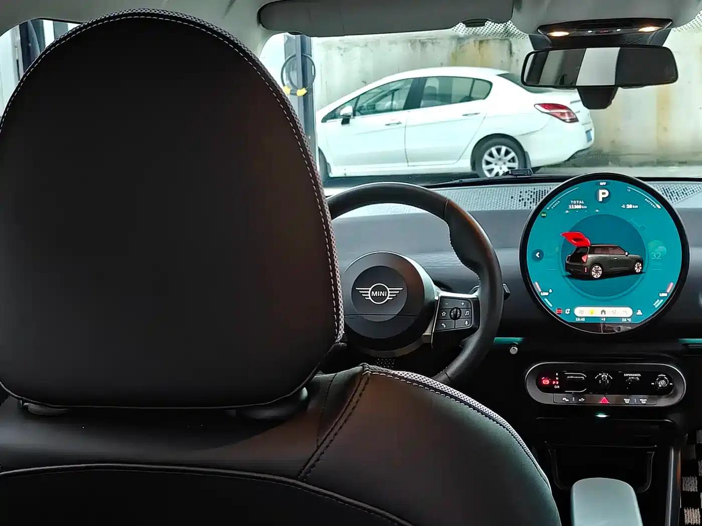 2025 Electric MINI Cooper (456km/h) - Cooper E Classic — миниатюра 9