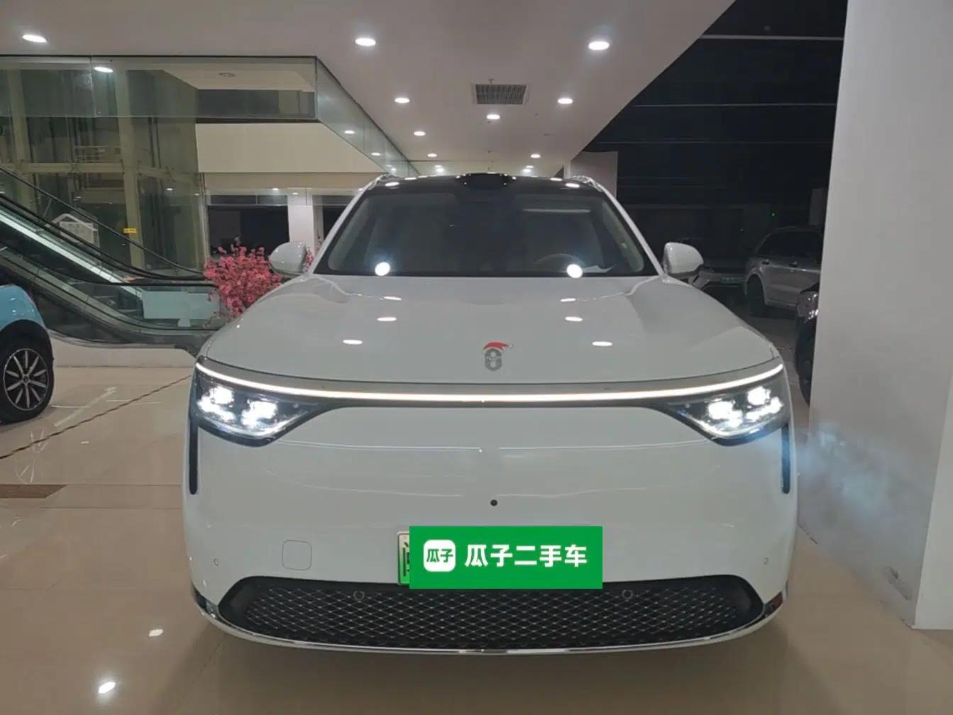 Hima AITO M8 2025 Model, Pure Electric Max+ Six-Seat Long-Range Version — миниатюра 2