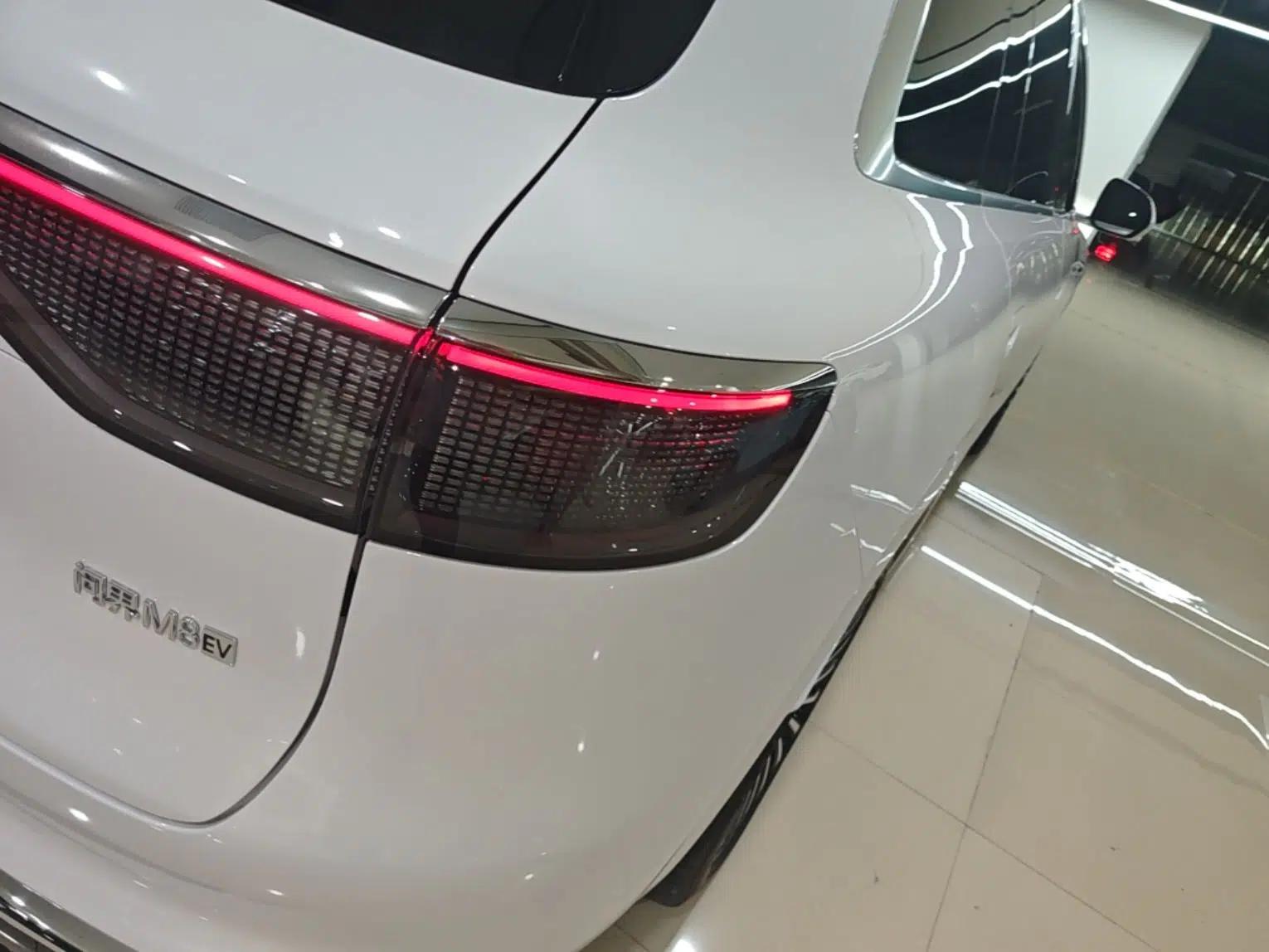 Hima AITO M8 2025 Model, Pure Electric Max+ Six-Seat Long-Range Version — миниатюра 9