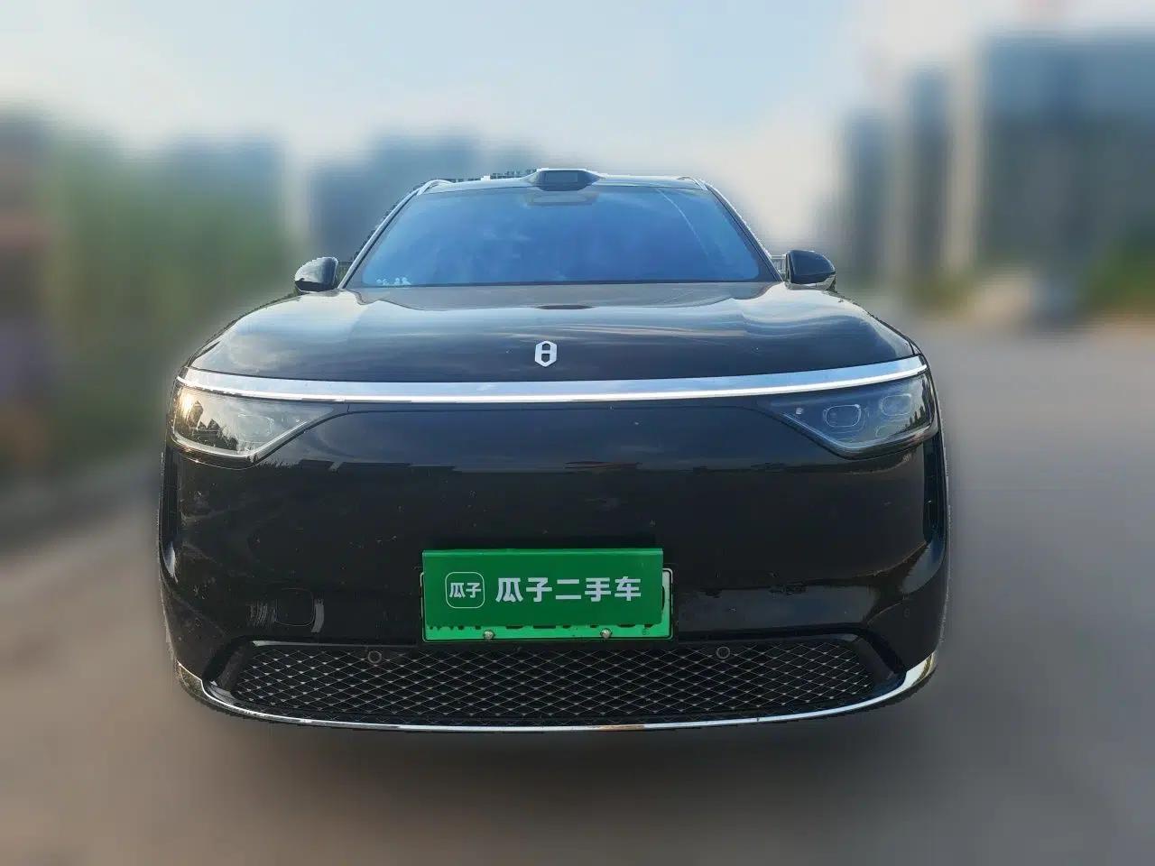 Hima AITO M8 2025 Model Pure Electric Ultra Five-Seat Four-Wheel-Drive Version — миниатюра 2