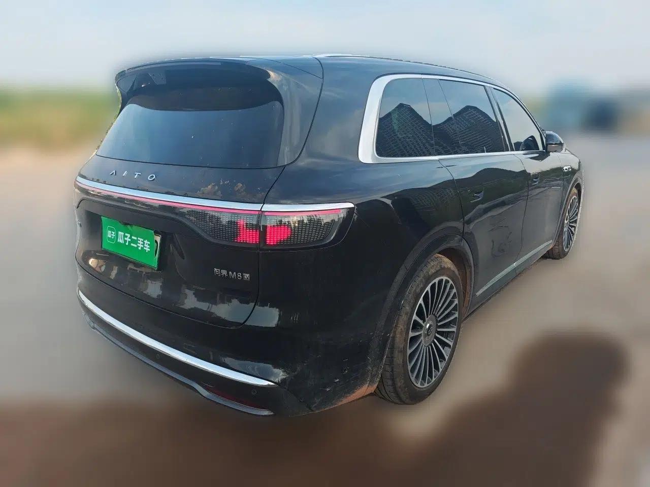 Hima AITO M8 2025 Model Pure Electric Ultra Five-Seat Four-Wheel-Drive Version — миниатюра 6