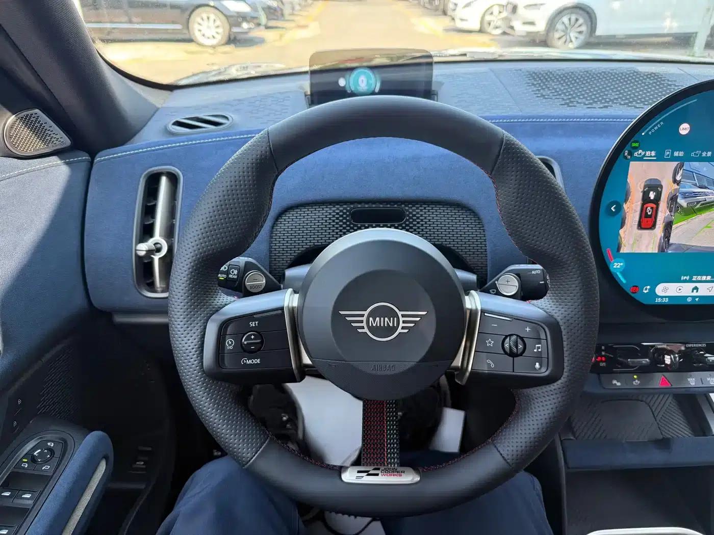 MINI JCW COUNTRYMAN 2024 2.0T JOHN COOPER WORKS — миниатюра 15