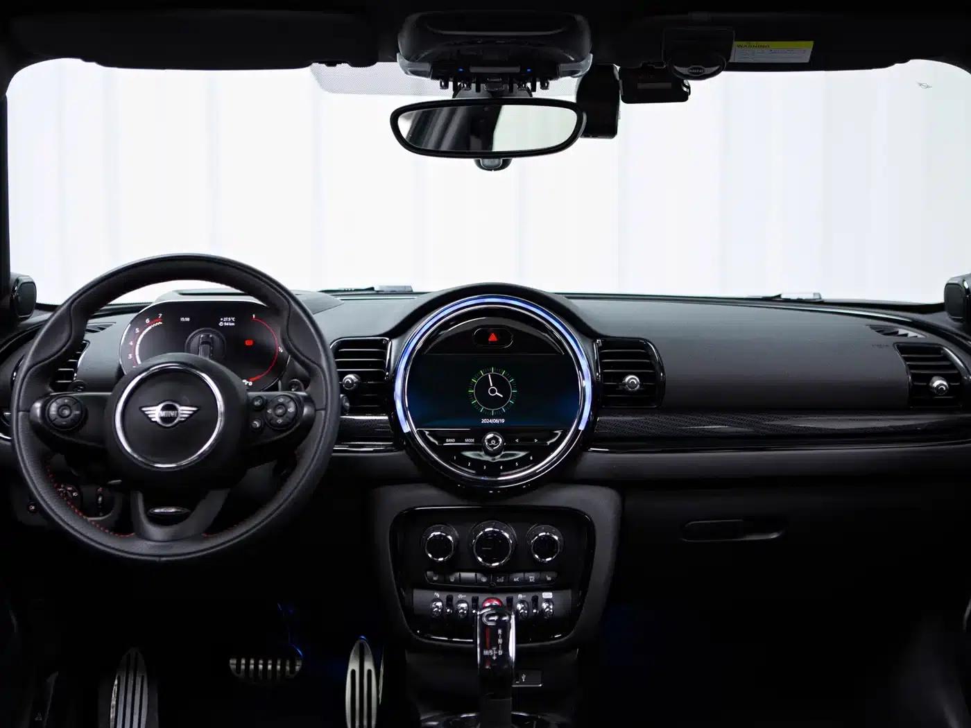 MINI JCW CLUBMAN 2021 2.0T JOHN COOPER WORKS ALL- — миниатюра 9