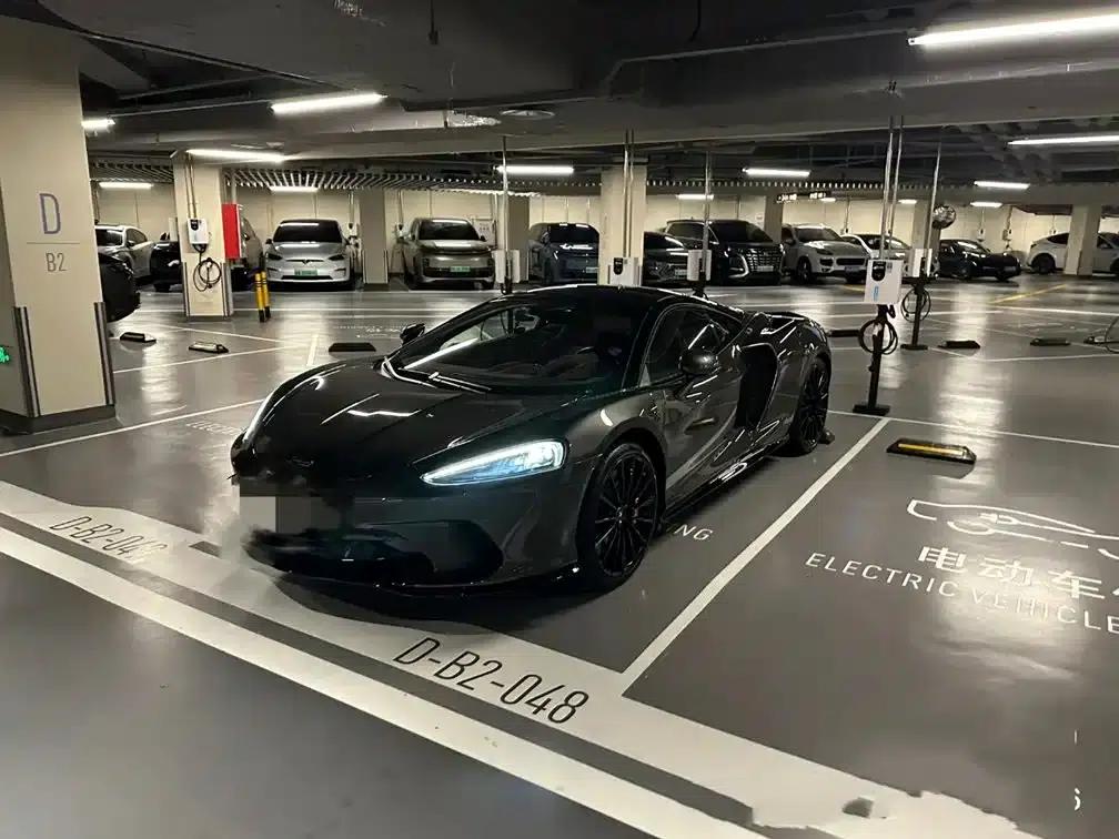 McLaren GT 2023 4.0T Standard Edition — миниатюра 2